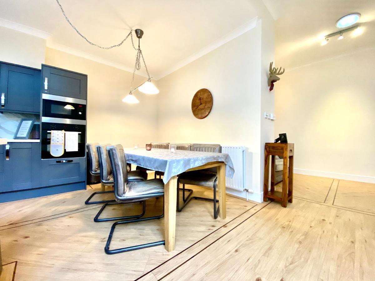 Serviced Accommodation Moray Lesmurdie House, Elgin - Free Parking, Free Wifi Buitenkant foto