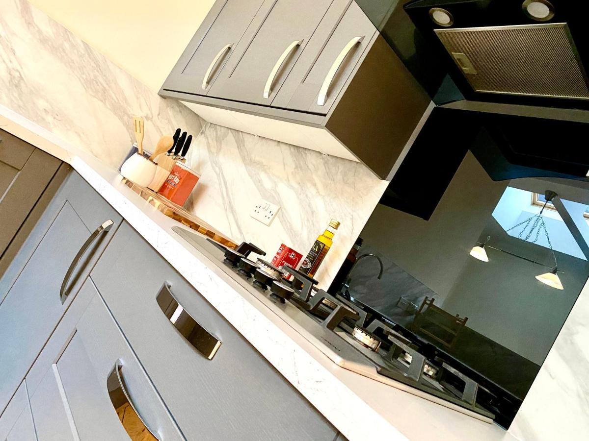 Serviced Accommodation Moray Lesmurdie House, Elgin - Free Parking, Free Wifi Buitenkant foto