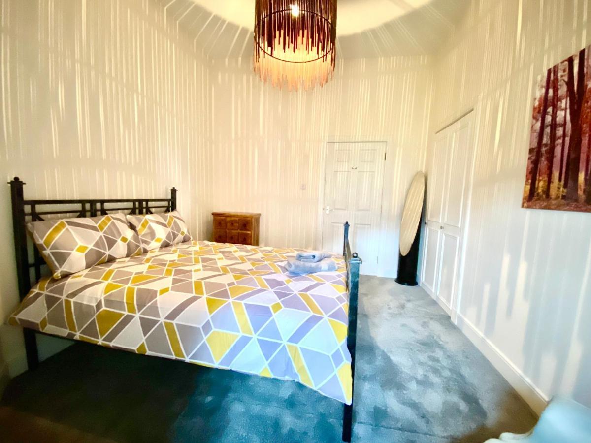 Serviced Accommodation Moray Lesmurdie House, Elgin - Free Parking, Free Wifi Buitenkant foto