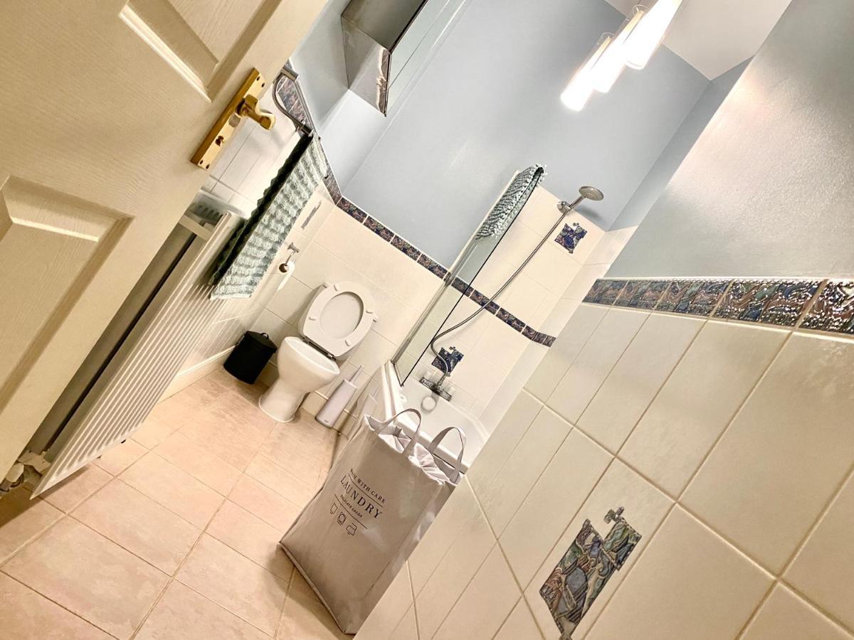 Serviced Accommodation Moray Lesmurdie House, Elgin - Free Parking, Free Wifi Buitenkant foto