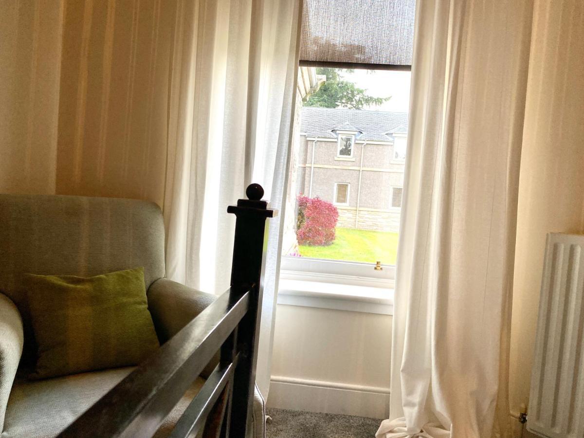 Serviced Accommodation Moray Lesmurdie House, Elgin - Free Parking, Free Wifi Buitenkant foto