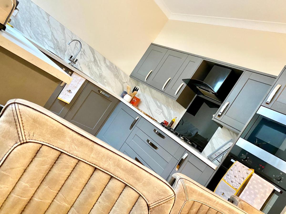 Serviced Accommodation Moray Lesmurdie House, Elgin - Free Parking, Free Wifi Buitenkant foto