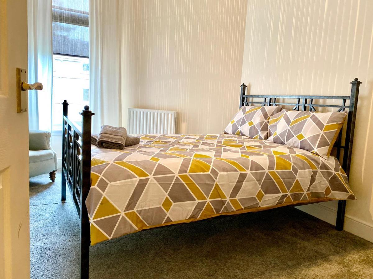 Serviced Accommodation Moray Lesmurdie House, Elgin - Free Parking, Free Wifi Buitenkant foto