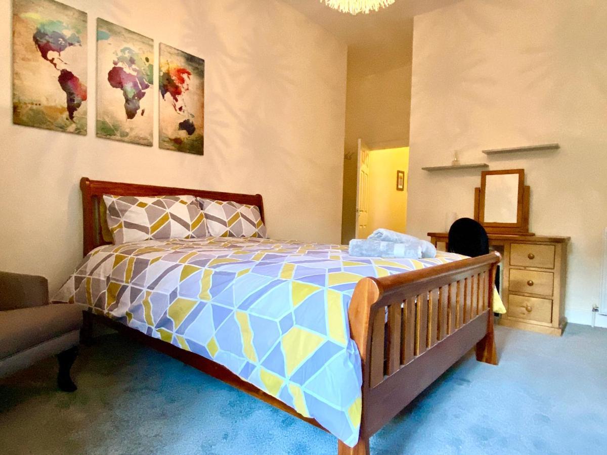 Serviced Accommodation Moray Lesmurdie House, Elgin - Free Parking, Free Wifi Buitenkant foto