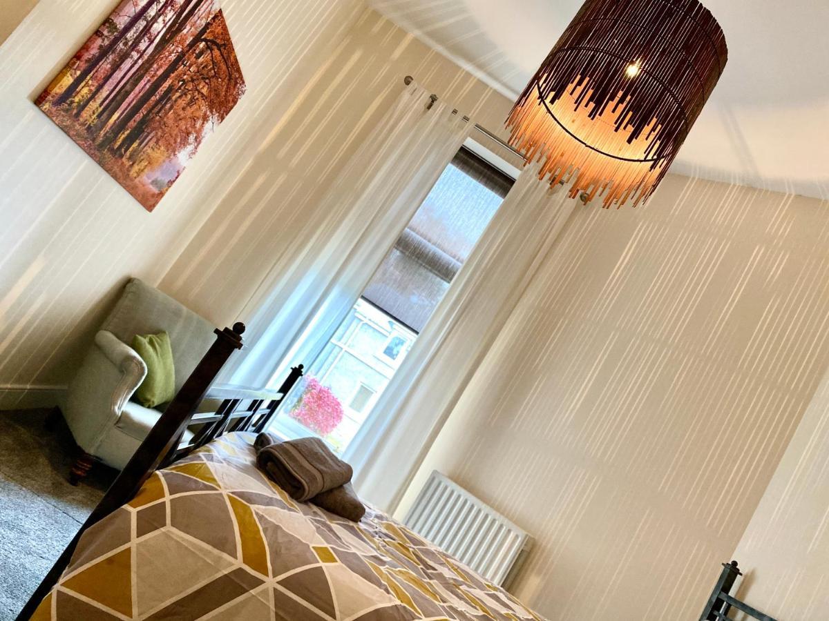 Serviced Accommodation Moray Lesmurdie House, Elgin - Free Parking, Free Wifi Buitenkant foto