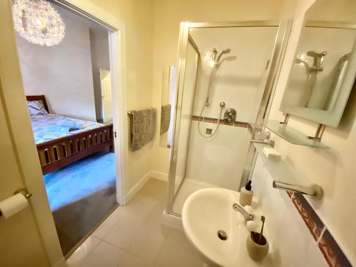 Serviced Accommodation Moray Lesmurdie House, Elgin - Free Parking, Free Wifi Buitenkant foto